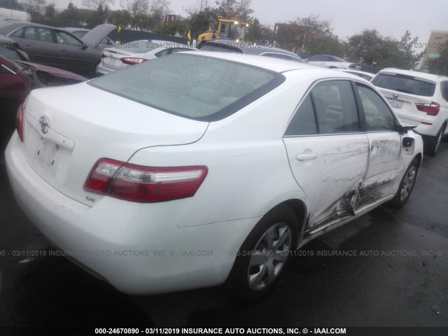 4T4BE46K58R039683 - 2008 TOYOTA CAMRY CE/LE/XLE/SE WHITE photo 4