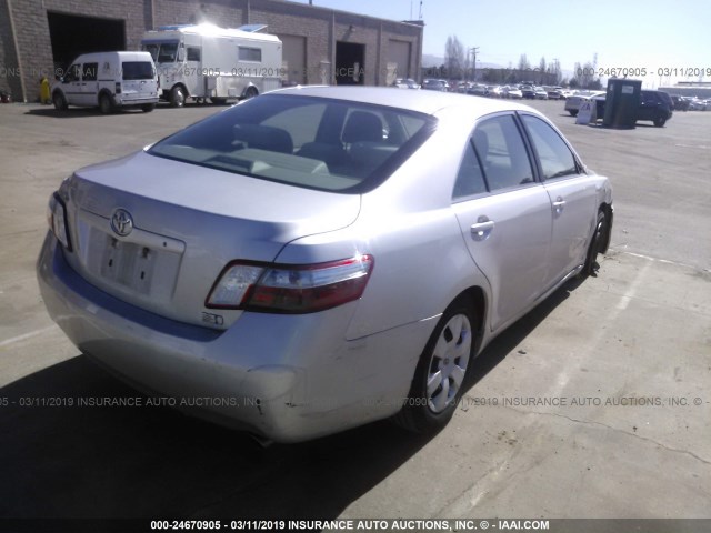 4T1BB46K68U046435 - 2008 TOYOTA CAMRY HYBRID SILVER photo 4