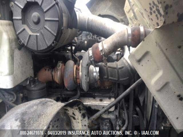 1M2AG11C26M024201 - 2006 MACK CV713 CV700 Unknown photo 7