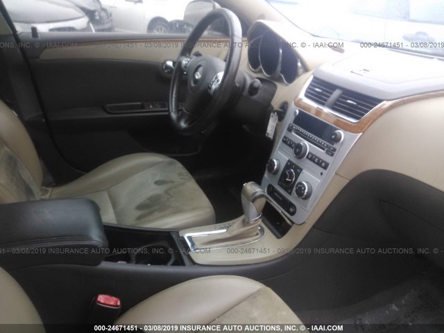 1G1ZJ57768F225903 - 2008 CHEVROLET MALIBU 2LT BEIGE photo 5