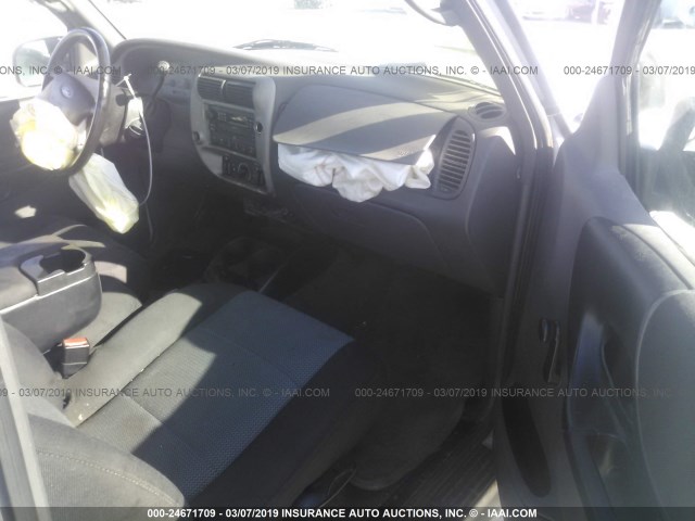 1FTYR10D43PA93036 - 2003 FORD RANGER WHITE photo 5