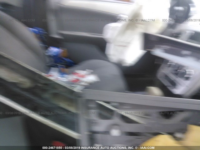 1G1ZG57B094106518 - 2009 CHEVROLET MALIBU LS WHITE photo 5