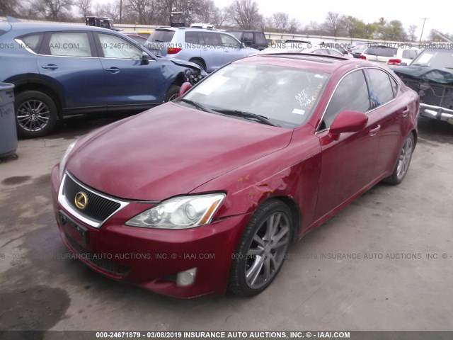 JTHBE262275014881 - 2007 LEXUS IS 350 RED photo 2