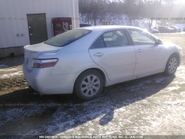 4T1BB46K69U093224 - 2009 TOYOTA CAMRY HYBRID SILVER photo 4