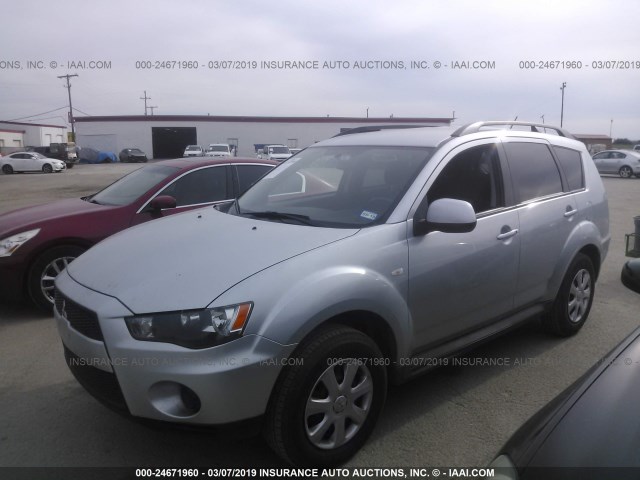 JA4AS2AW3CU008744 - 2012 MITSUBISHI OUTLANDER ES SILVER photo 2