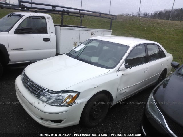 4T1BF28B63U332428 - 2003 TOYOTA AVALON XL/XLS WHITE photo 2