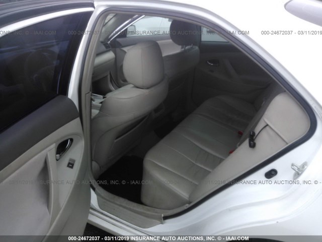 4T1BF3EK4BU632302 - 2011 TOYOTA CAMRY SE/LE/XLE 白色 照片 8