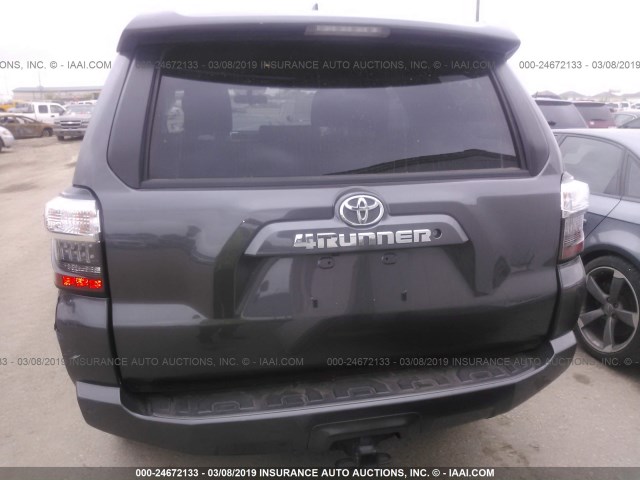 JTEZU5JR4G5147680 - 2016 TOYOTA 4RUNNER SR5/LIMITED/SR5 PREMIUM GRAY photo 6