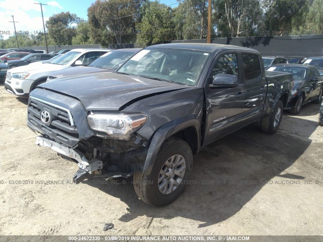 3TMBZ5DN5HM011019 - 2017 TOYOTA TACOMA DOUBLE CAB/SR5/TRD SPORT GRAY photo 2