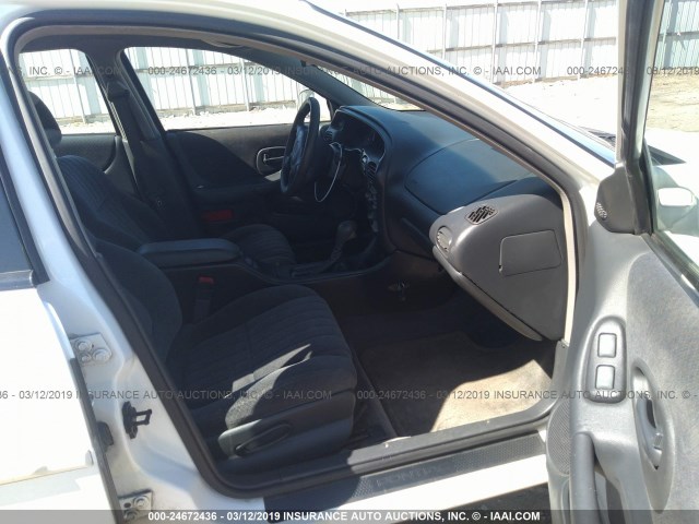 1G2WK52J11F133411 - 2001 PONTIAC GRAND PRIX SE 白色 照片 5