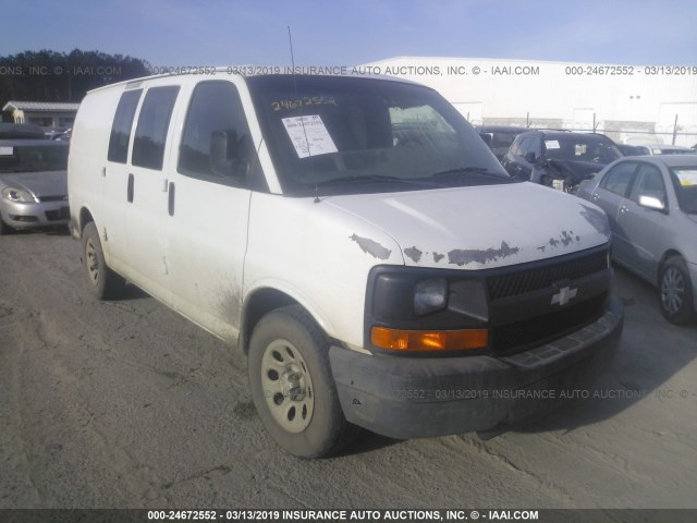 1GCFG15X791128616 - 2009 CHEVROLET EXPRESS G1500  WHITE photo 1