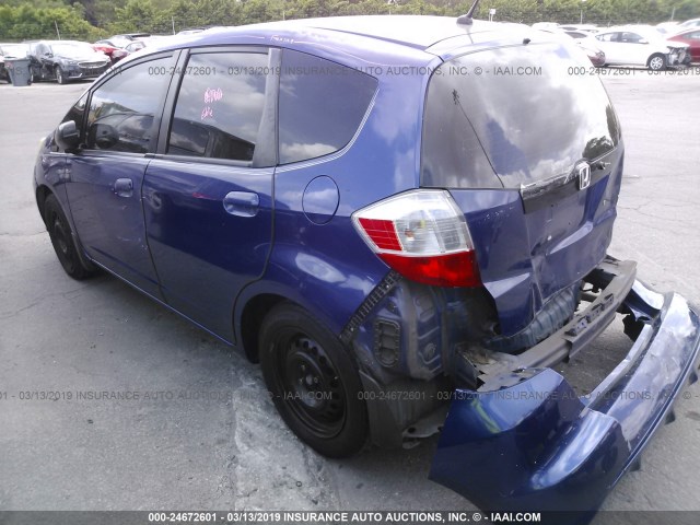 JHMGE88219S037143 - 2009 HONDA FIT BLUE photo 3