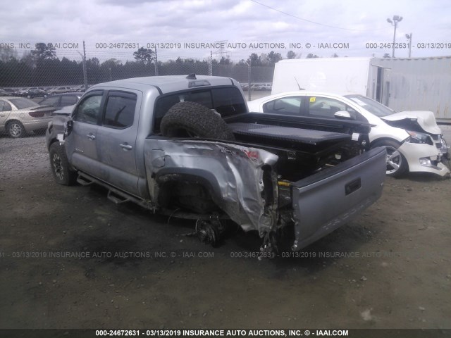 5TFCZ5AN7GX032004 - 2016 TOYOTA TACOMA DBL CAB/SR/SR5/TRD SPT/OR SILVER photo 3