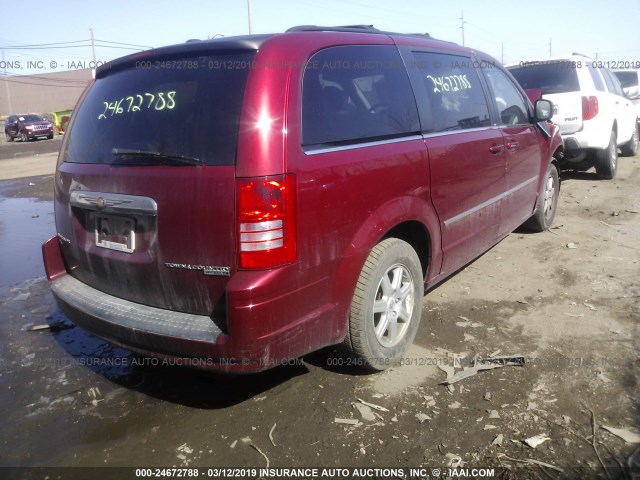 2A4RR8DXXAR382168 - 2010 CHRYSLER TOWN & COUNTRY TOURING PLUS RED photo 4