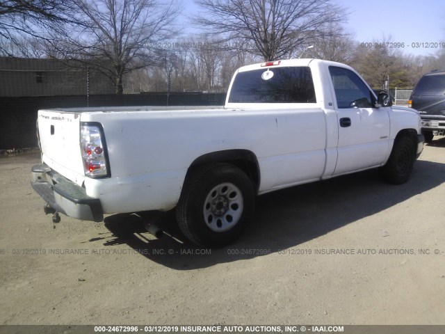 1GCEC14Z35Z196904 - 2005 CHEVROLET SILVERADO C1500 WHITE photo 4