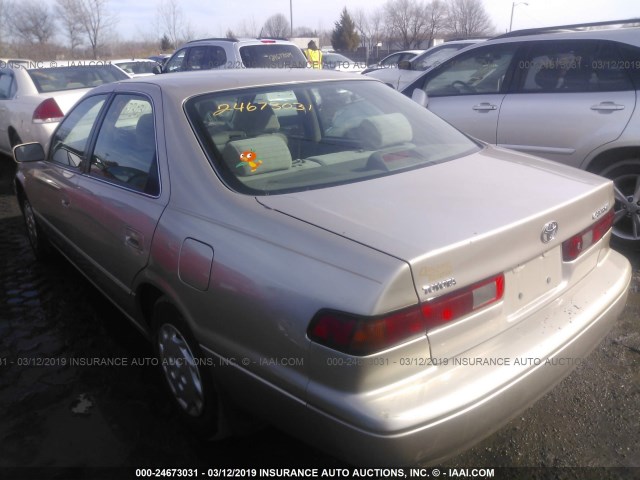 4T1BG28K2WU304076 - 1998 TOYOTA CAMRY CE/LE/XLE 棕色 照片 3