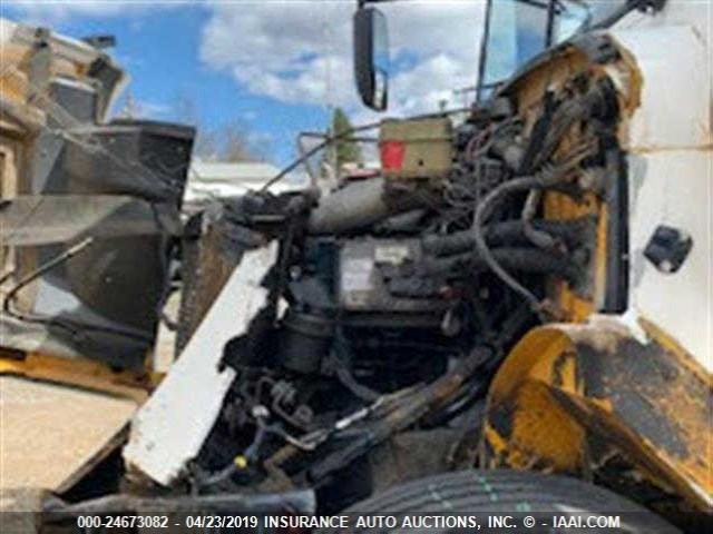 4DRBRAAP64A966526 - 2004 IC CORPORATION 3000 未知 照片 8