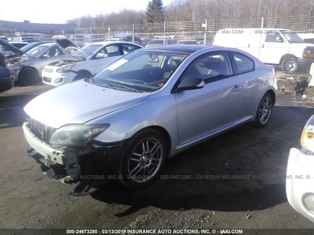 JTKDE167250011112 - 2005 TOYOTA SCION TC SILVER photo 2