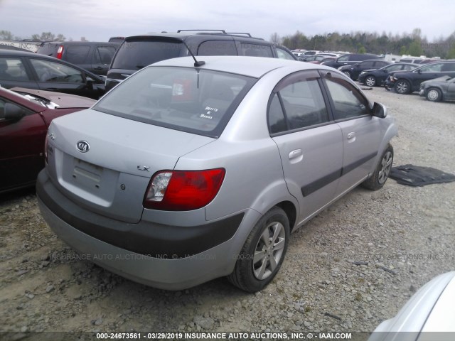 KNADE223396458127 - 2009 KIA RIO LX/SX SILVER photo 4