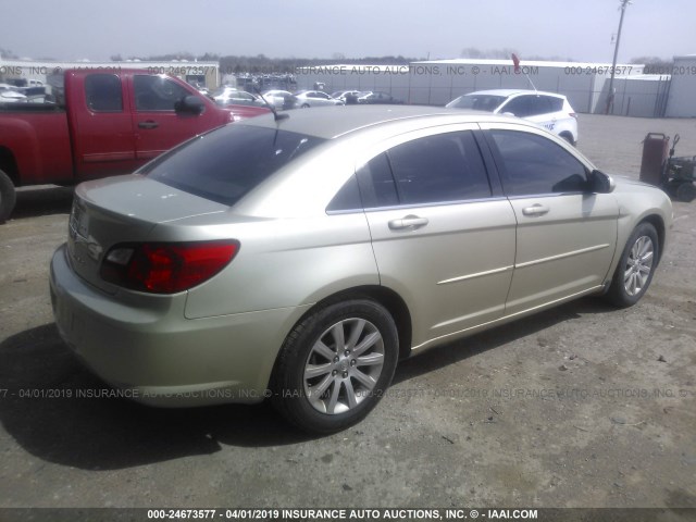 1C3CC5FD7AN133455 - 2010 CHRYSLER SEBRING LIMITED GOLD photo 4