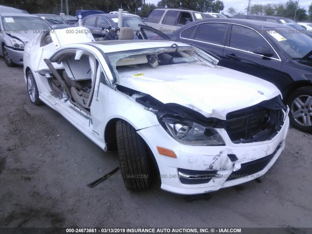 WDDGF4HB4DA791780 - 2013 MERCEDES-BENZ C 250 WHITE photo 6