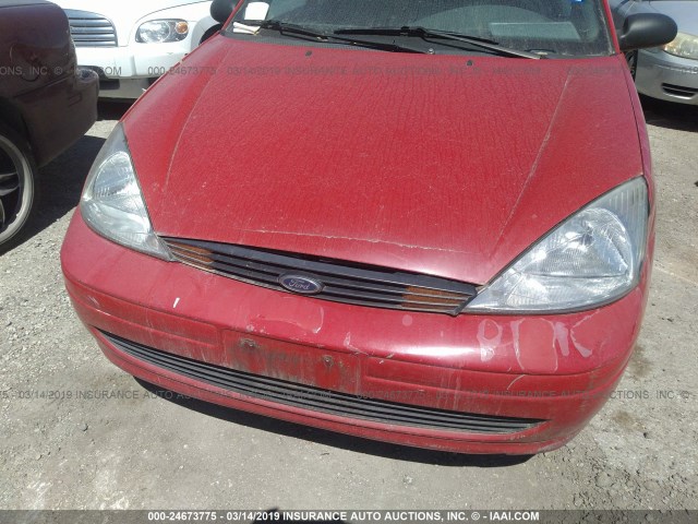 1FAFP34P61W308986 - 2001 FORD FOCUS SE/SE COMFORT RED photo 6