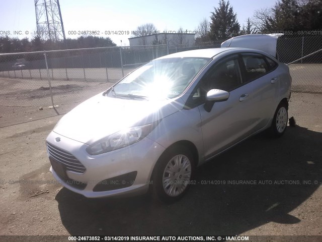 3FADP4AJ2GM206316 - 2016 FORD FIESTA S SILVER photo 2