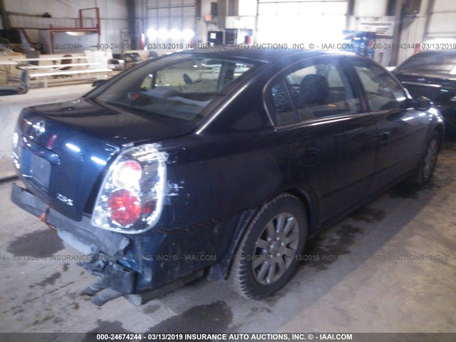 1N4AL11D35C241128 - 2005 NISSAN ALTIMA S/SL BLUE photo 4