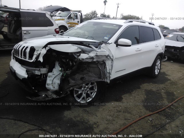 1C4PJLCB9HD221823 - 2017 JEEP CHEROKEE LATITUDE WHITE photo 2