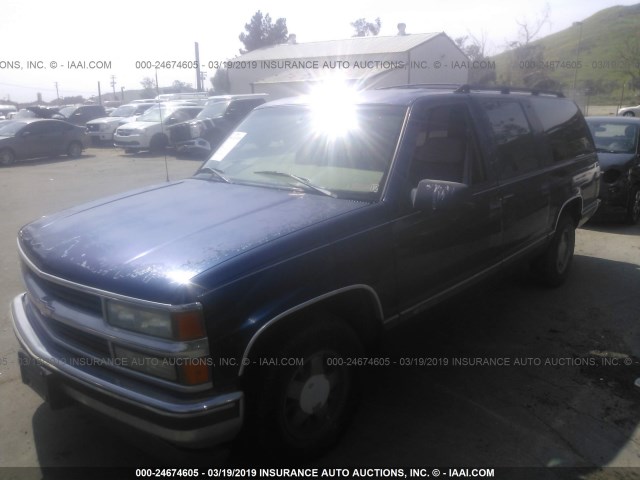 3GNEC16R4XG160081 - 1999 CHEVROLET SUBURBAN C1500 BLUE photo 2