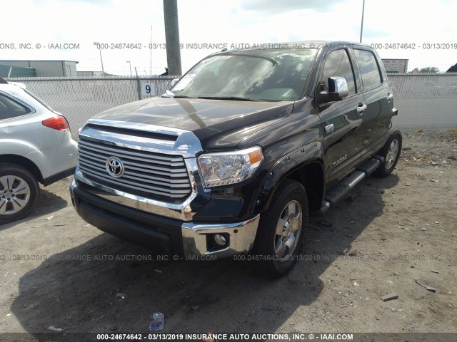 5TFHW5F1XGX579045 - 2016 TOYOTA TUNDRA CREWMAX LIMITED BLACK photo 2