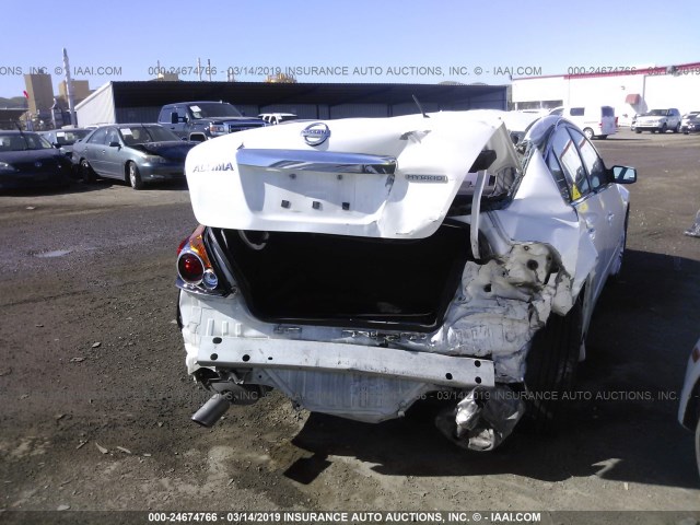 1N4CL2AP7AC114059 - 2010 NISSAN ALTIMA HYBRID WHITE photo 6