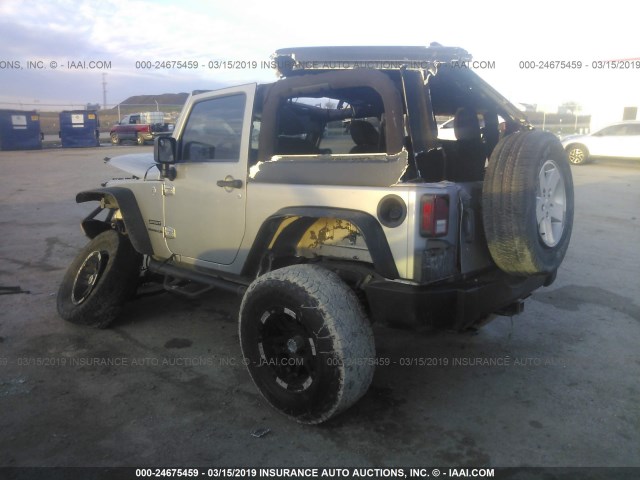 1C4AJWAG8DL665412 - 2013 JEEP WRANGLER SPORT SILVER photo 3