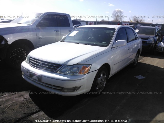 4T1BF28BX3U282861 - 2003 TOYOTA AVALON XL/XLS WHITE photo 2