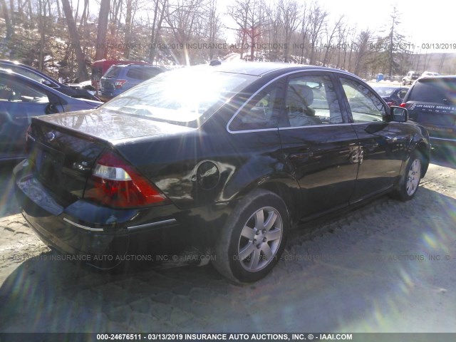 1FAHP24167G132720 - 2007 FORD FIVE HUNDRED SEL BLACK photo 4