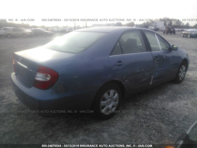 4T1BE32K64U914273 - 2004 TOYOTA CAMRY LE/XLE/SE BLUE photo 4