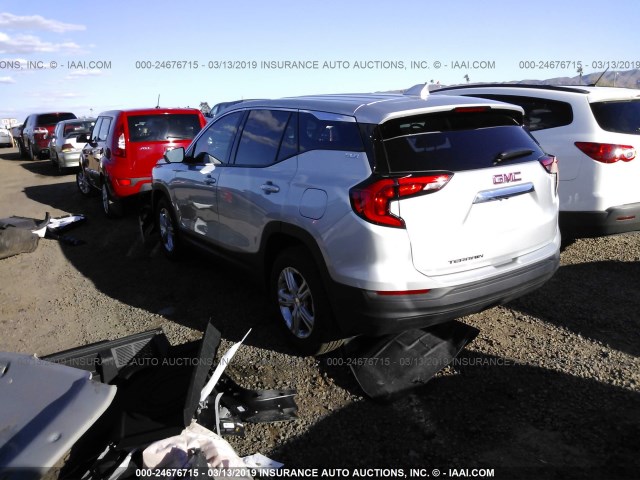 3GKALMEV4KL110342 - 2019 GMC TERRAIN SLE SILVER photo 3