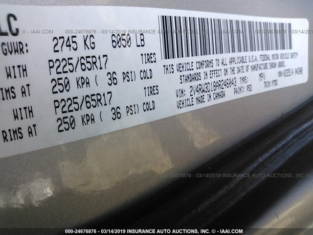 2V4RW3D18AR246043 - 2010 VOLKSWAGEN ROUTAN SE SILVER photo 9