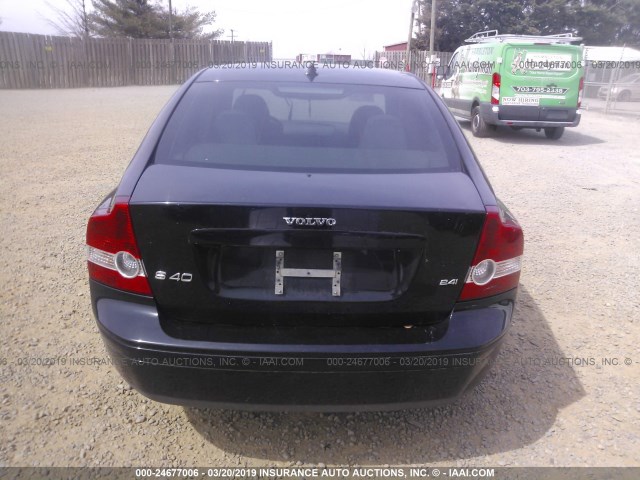 YV1MS382372264129 - 2007 VOLVO S40 2.4I BLACK photo 6