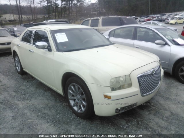 2C3LA43R17H700938 - 2007 CHRYSLER 300 CREAM photo 1