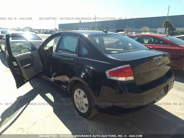 1FAHP34N58W238060 - 2008 FORD FOCUS S/SE BLACK photo 3