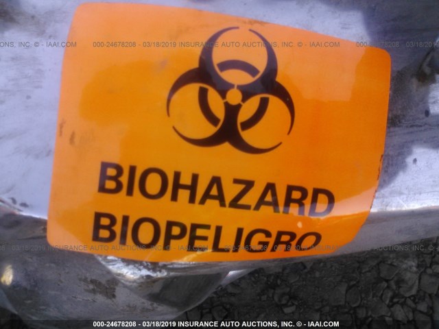 5TFAY5F1XEX393935 - 2014 TOYOTA TUNDRA CREWMAX PLATINUM Silber Foto 8