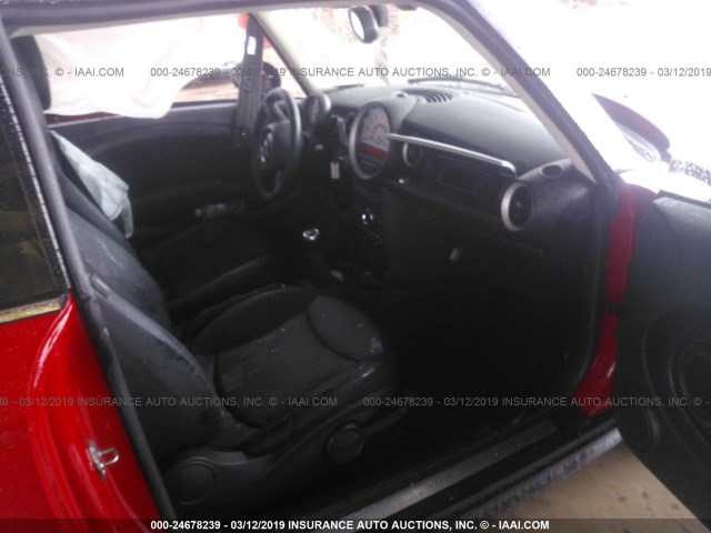 WMWSU3C53DT374058 - 2013 MINI COOPER RED photo 5