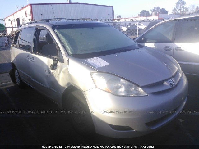 5TDZK23C68S178667 - 2008 TOYOTA SIENNA CE/LE SILVER photo 1