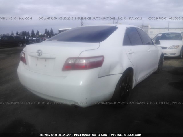 4T1BE46K39U907434 - 2009 TOYOTA CAMRY SE/LE/XLE WHITE photo 4