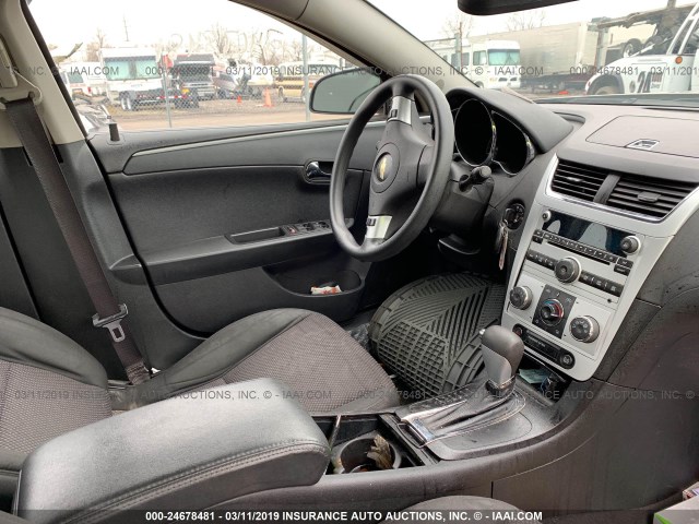 1G1ZH57BX94138924 - 2009 CHEVROLET MALIBU 1LT ოქროსფერი ფოტო 5