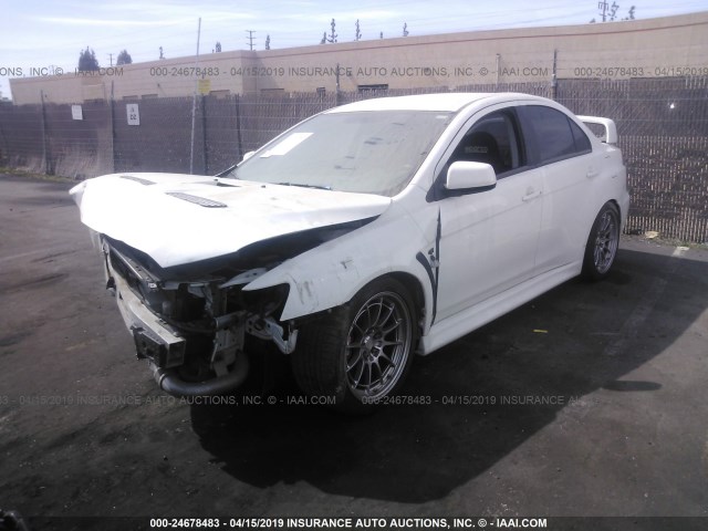 JA32W8FV5EU013592 - 2014 MITSUBISHI LANCER EVOLUTION GSR WHITE photo 2