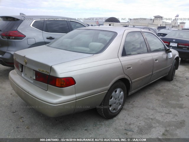 4T1BG22K0YU930351 - 2000 TOYOTA CAMRY CE/LE/XLE TAN photo 4