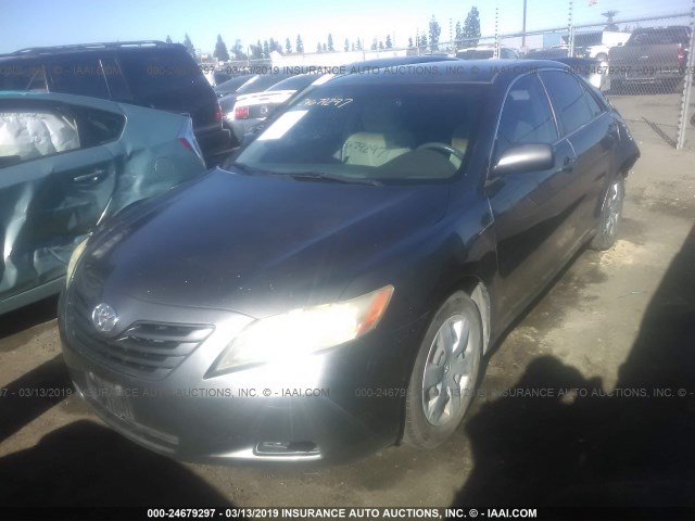 4T4BE46K68R021614 - 2008 TOYOTA CAMRY CE/LE/XLE/SE GRAY photo 2