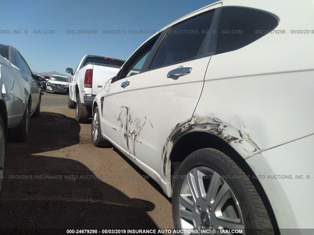 1FAHP37N99W196991 - 2009 FORD FOCUS SEL WHITE photo 6